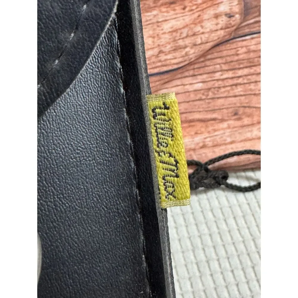 Willie and Max Black Saddlebag motorcycle with clips